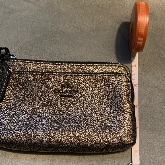 Coach metallic leather double L zip wristlet - Picture 3 of 7